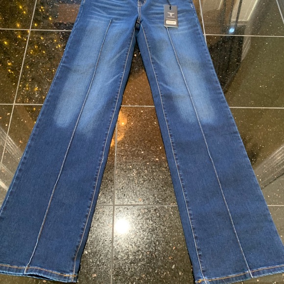 Lucky & Blessed High Rise Blue Jeans - Picture 9 of 9
